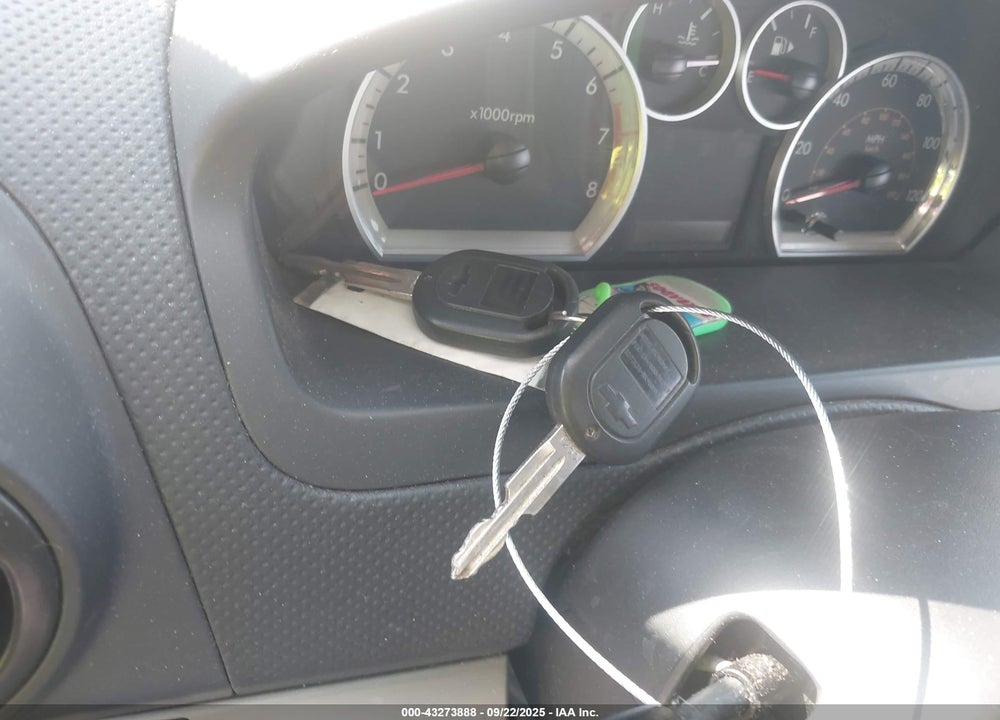 2009 CHEVROLET AVEO VIN: KL1TD56E69B669898
