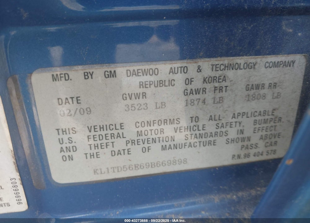 2009 CHEVROLET AVEO VIN: KL1TD56E69B669898