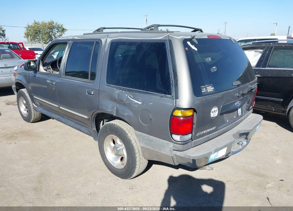 1999 FORD EXPLORER EDDIE BAUER/LIMITED EDITION/XLT VIN: 1FMZU32P2XZB44285