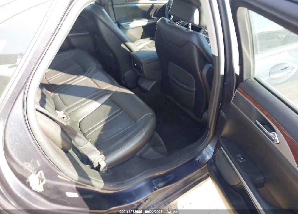 2014 LINCOLN MKZ VIN: 3LN6L2J92ER809383