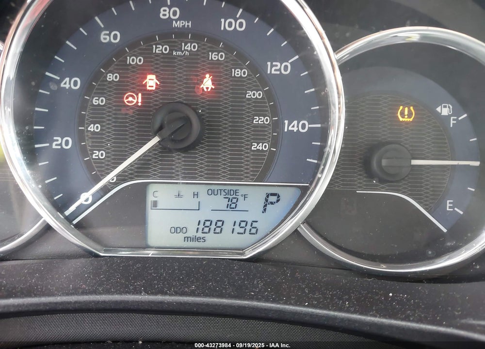 2015 TOYOTA COROLLA VIN: 2T1BURHE0FC445824