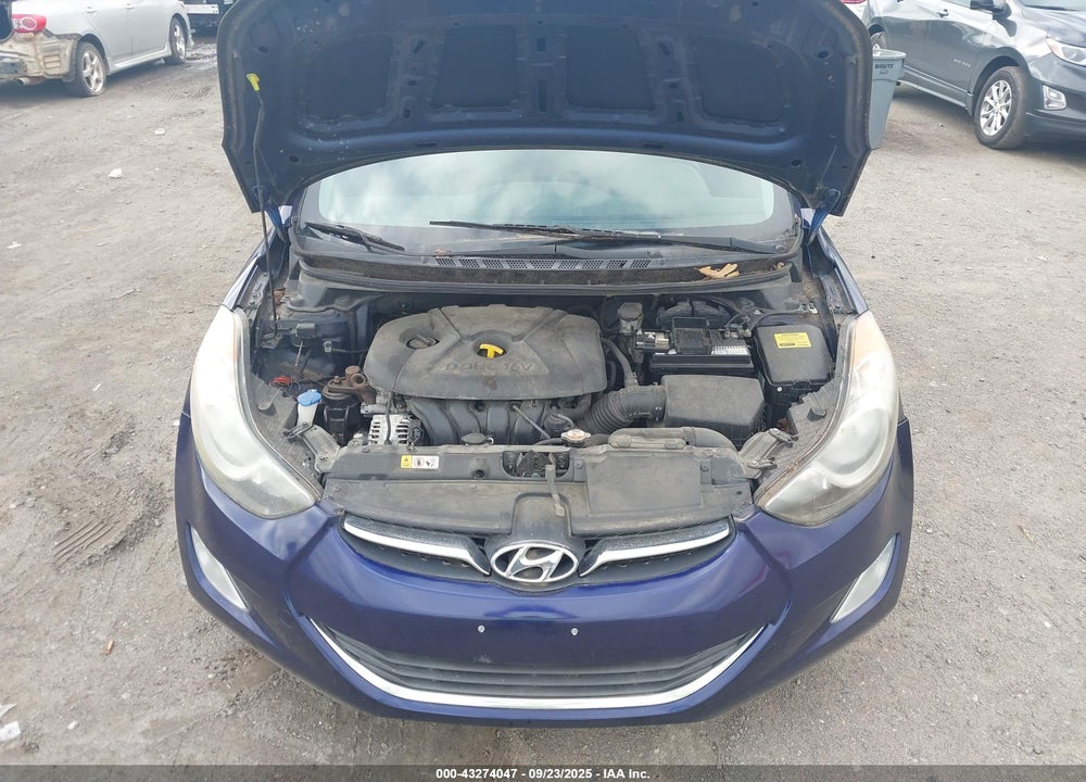 2013 HYUNDAI ELANTRA VIN: 5NPDH4AE1DH307908