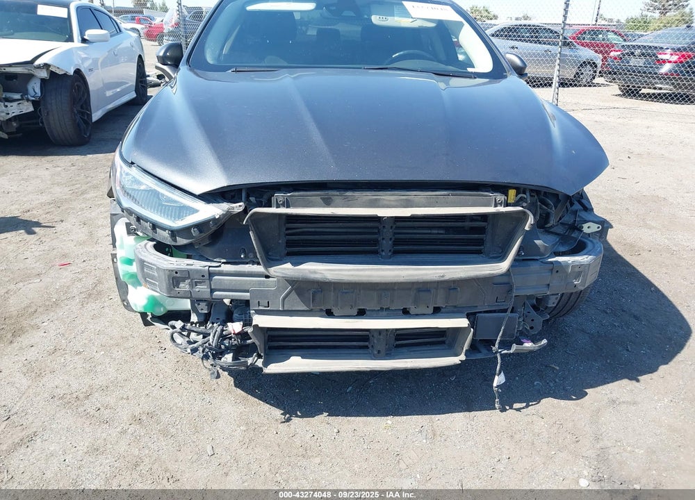 2019 FORD FUSION VIN: 3FA6P0D95KR116673