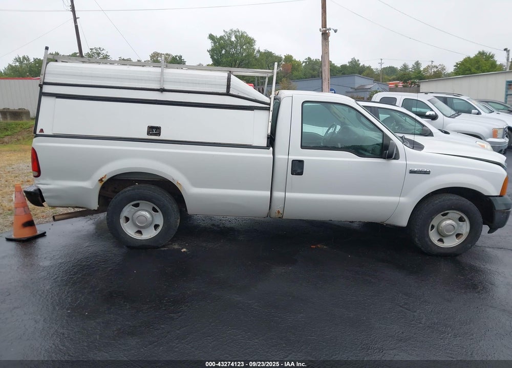 2006 FORD F-250 VIN: 1FTNF20566ED61157