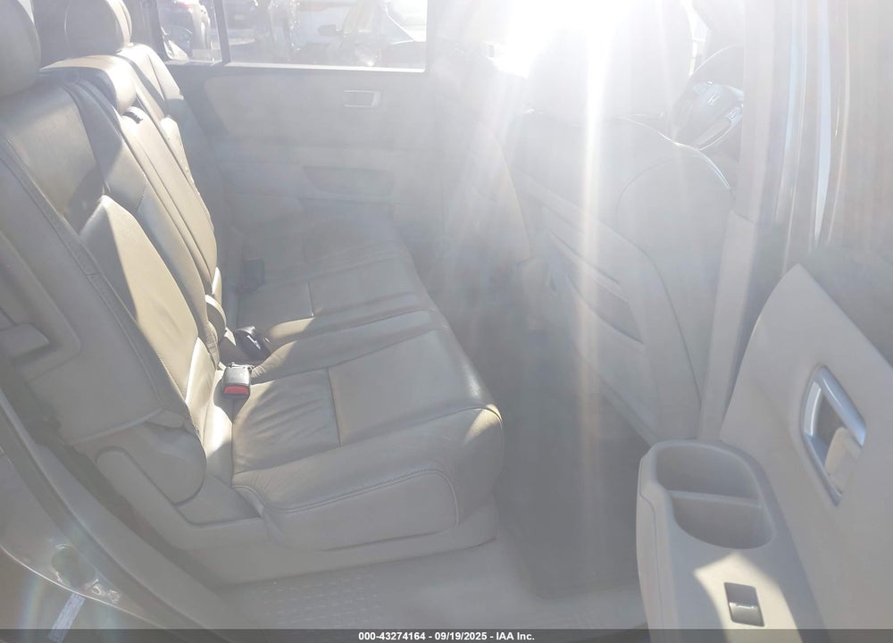 2009 HONDA PILOT VIN: 5FNYF48589B025252