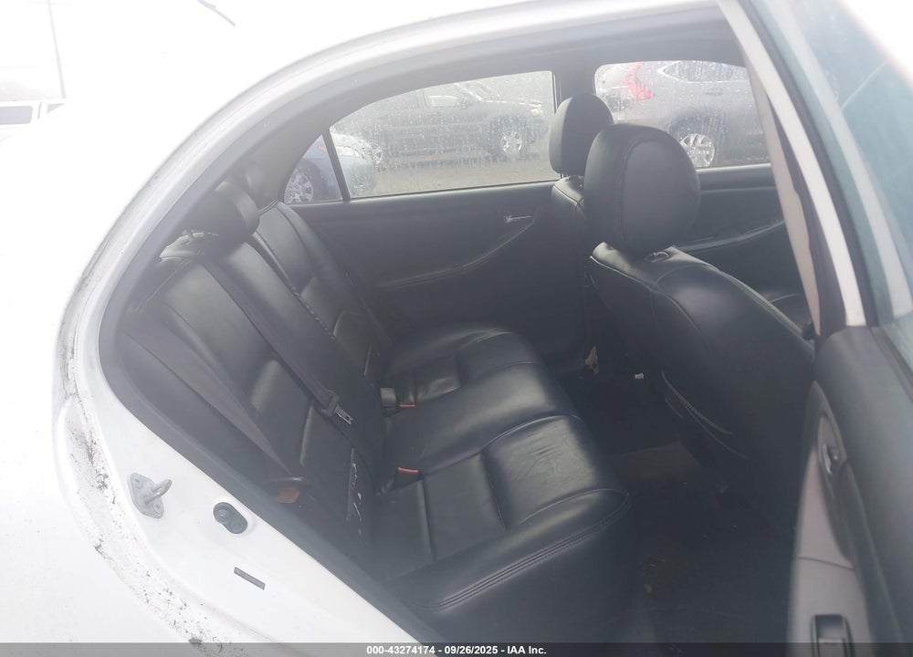 2005 TOYOTA COROLLA S VIN: 2T1BR32E85C400667