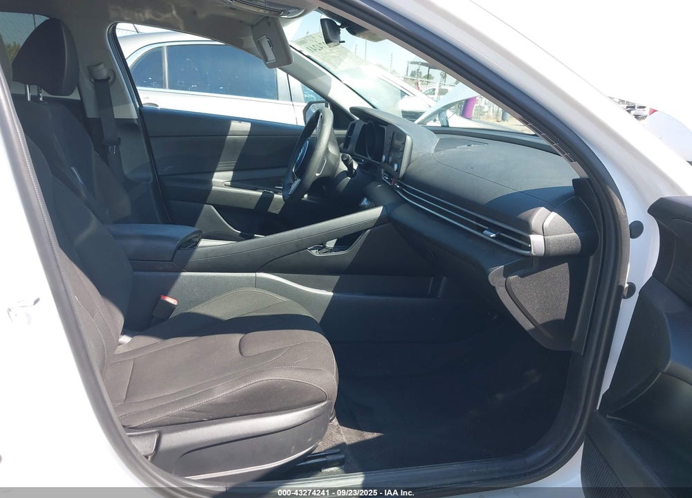 2023 HYUNDAI ELANTRA HYBRID VIN: KMHLM4AJ7PU077964