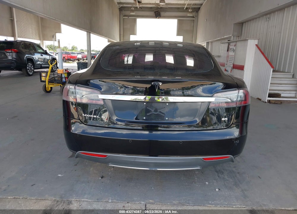 2014 TESLA MODEL S VIN: 5YJSA1H13EFP36447
