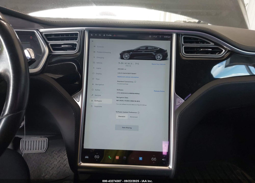 2014 TESLA MODEL S VIN: 5YJSA1H13EFP36447