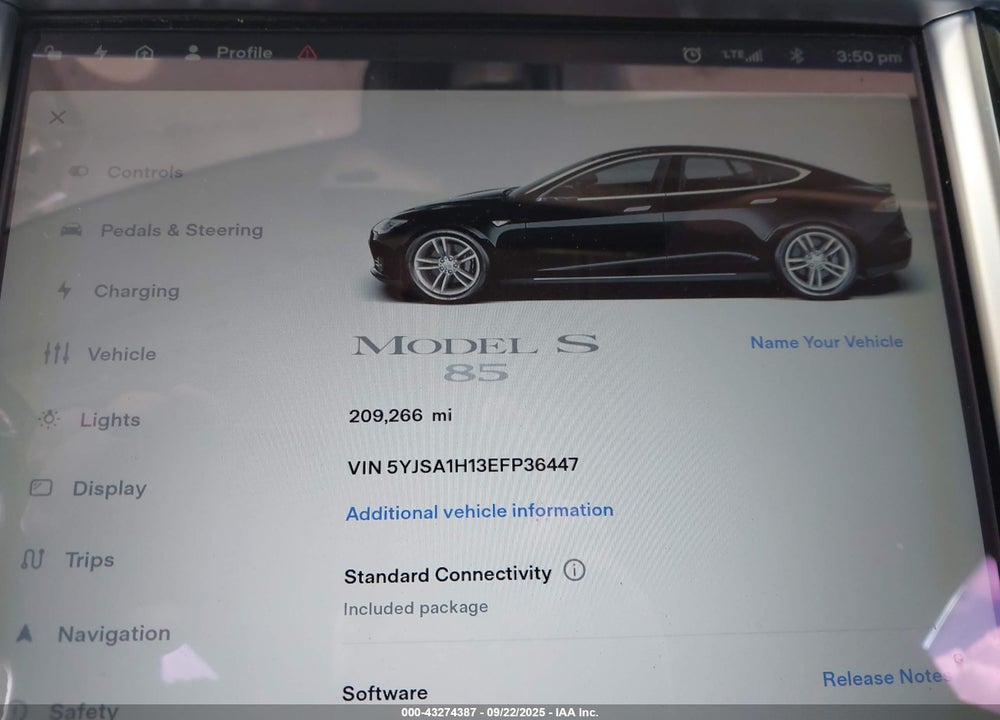 2014 TESLA MODEL S VIN: 5YJSA1H13EFP36447