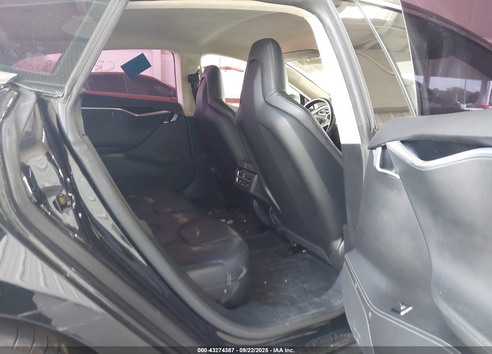 2014 TESLA MODEL S VIN: 5YJSA1H13EFP36447