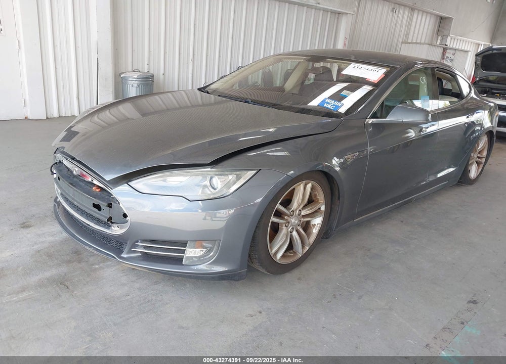 2013 TESLA MODEL S VIN: 5YJSA1DN5DFP13551