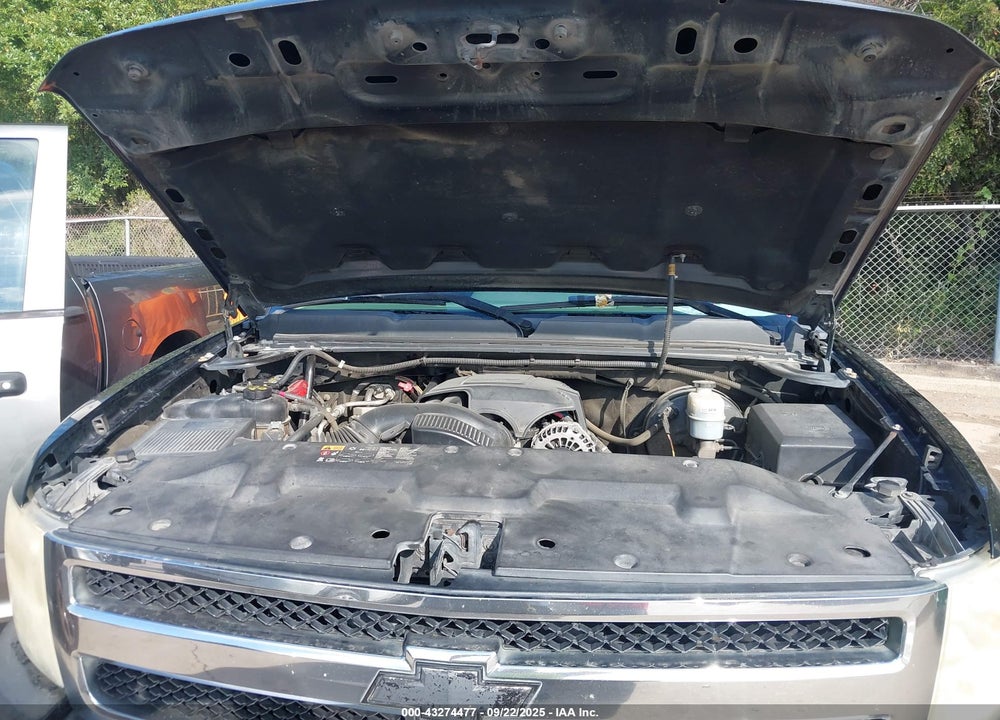 2011 CHEVROLET SILVERADO 1500 LS VIN: 1GCRCREA5BZ434062