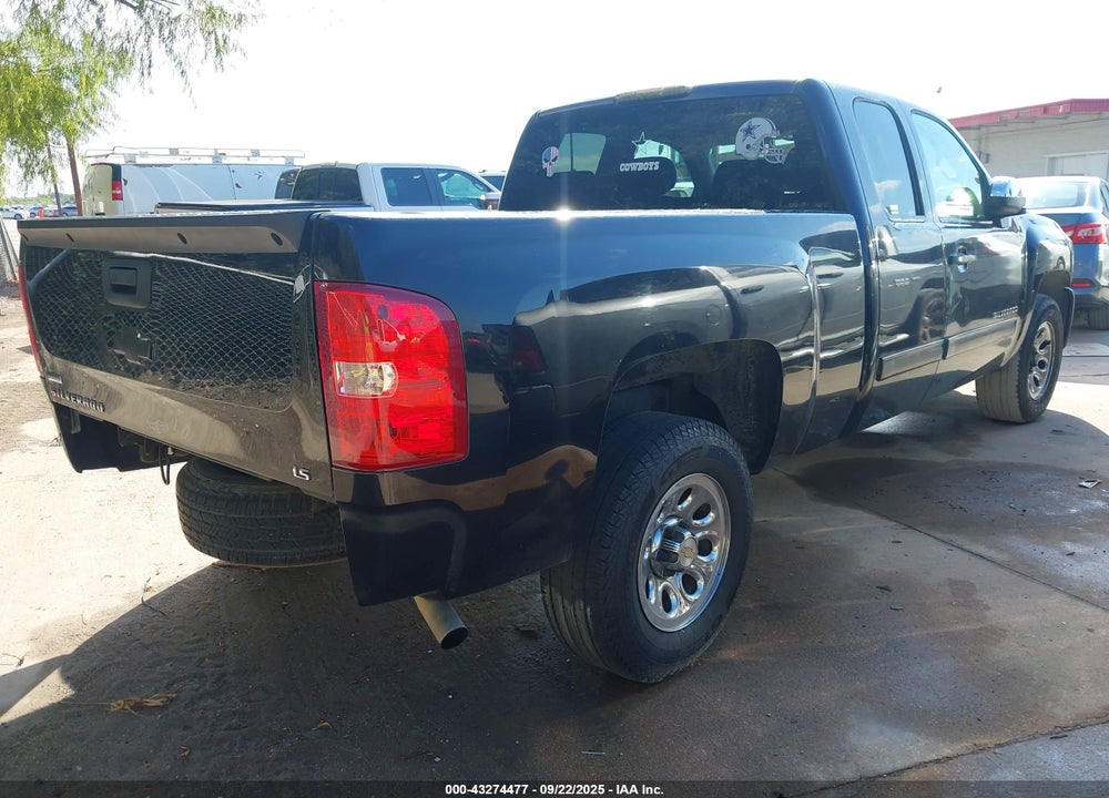 2011 CHEVROLET SILVERADO 1500 LS VIN: 1GCRCREA5BZ434062