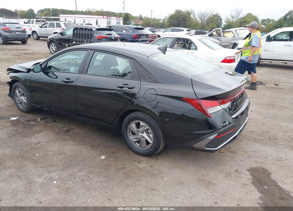 2024 HYUNDAI ELANTRA VIN: KMHLL4DG2RU836509