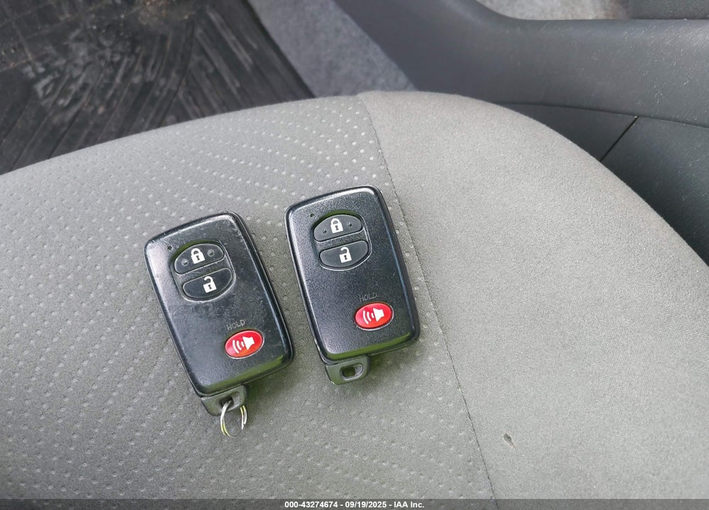 2010 TOYOTA PRIUS VIN: JTDKN3DU9A0165572