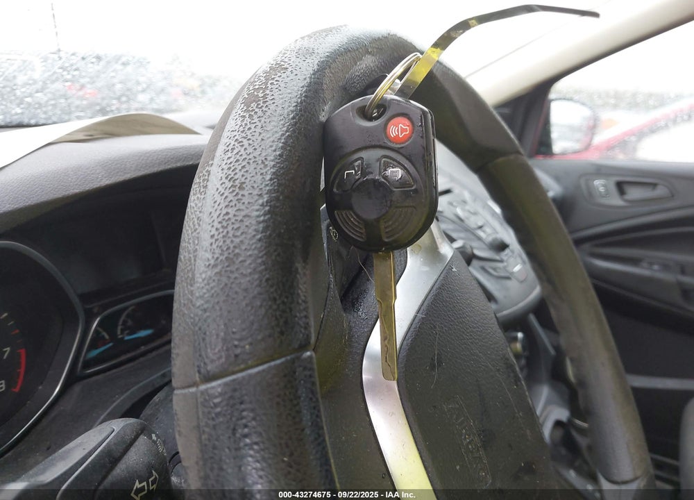 2014 FORD ESCAPE VIN: 1FMCU0F77EUC50353
