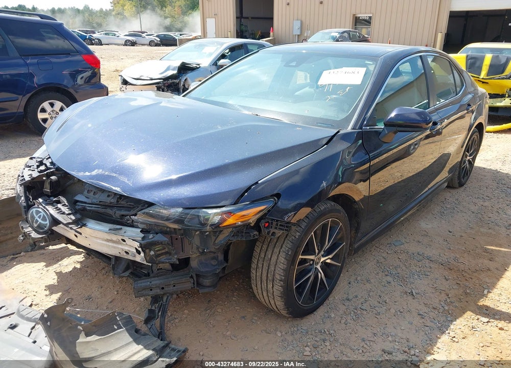 2021 TOYOTA CAMRY VIN: 4T1G11AK0MU596853