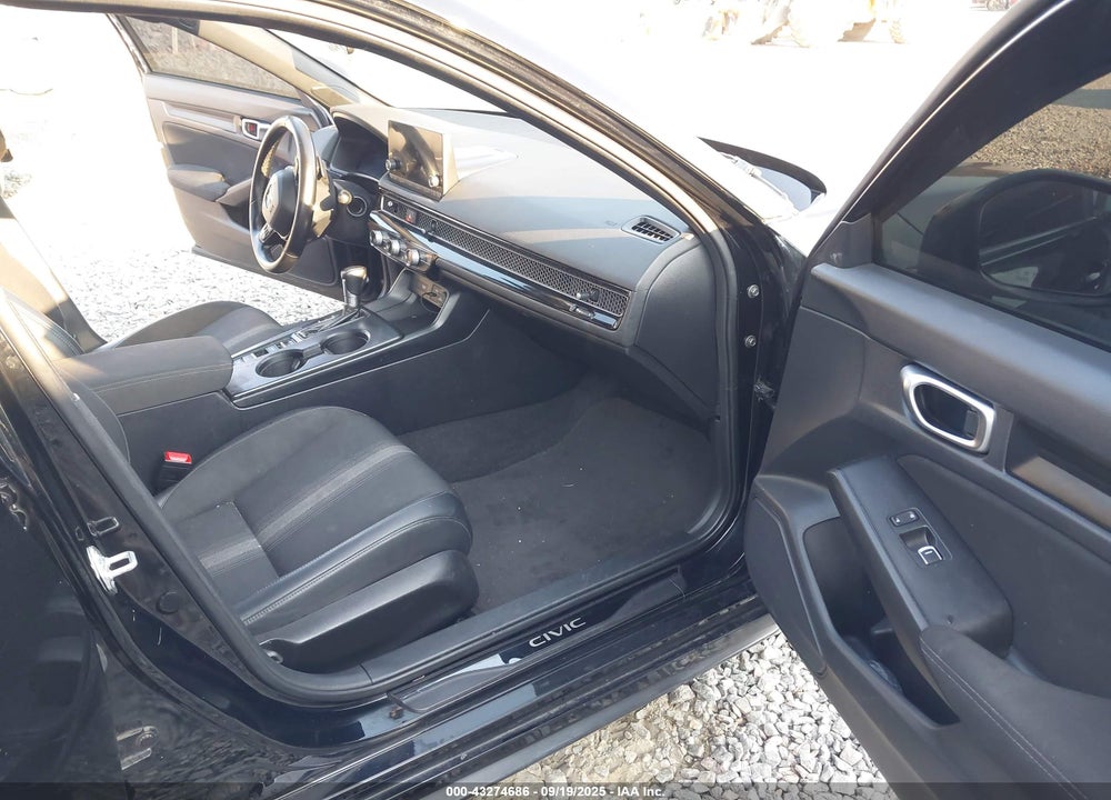 2022 HONDA CIVIC VIN: 19XFL2H88NE024438