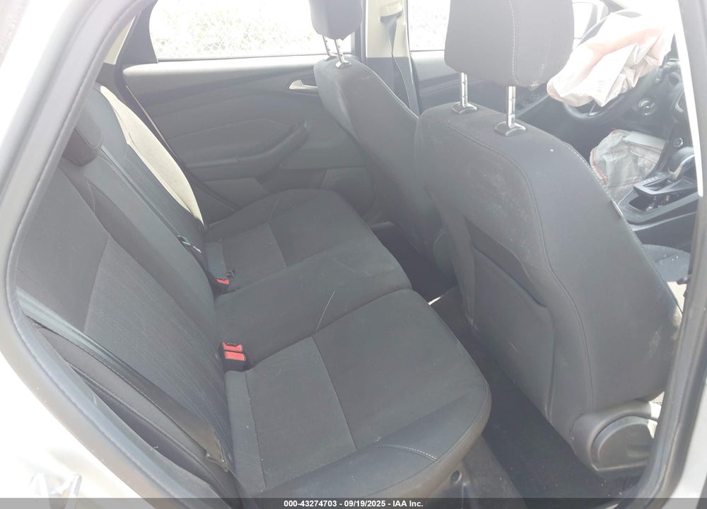 2018 FORD FOCUS SE VIN: 1FADP3K20JL203070