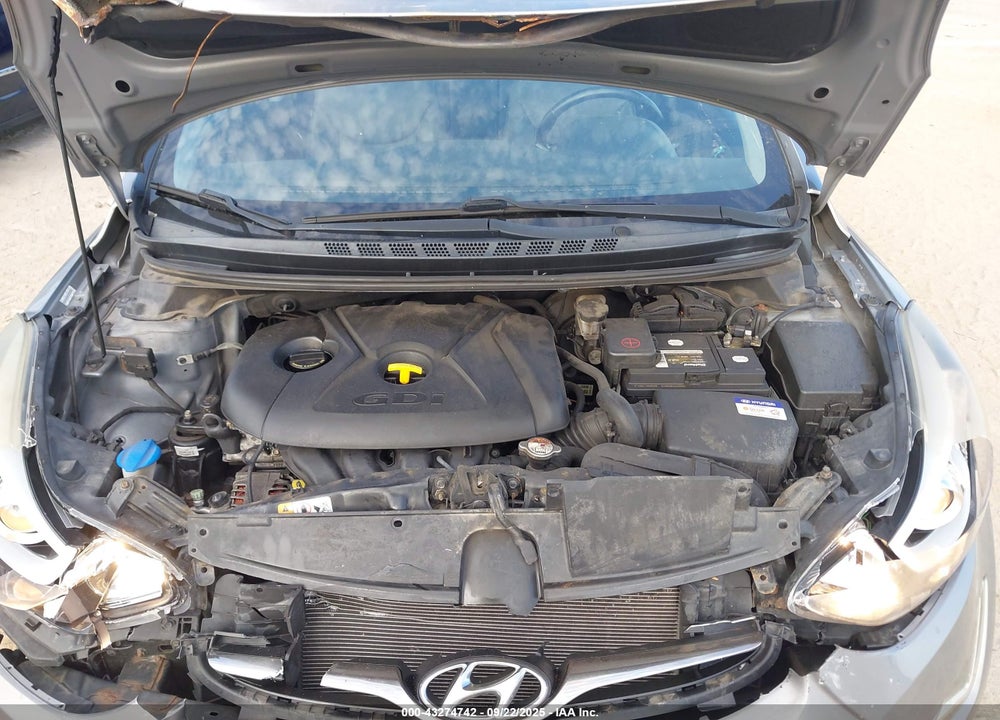 2014 HYUNDAI ELANTRA VIN: KMHDH4AH5EU156004