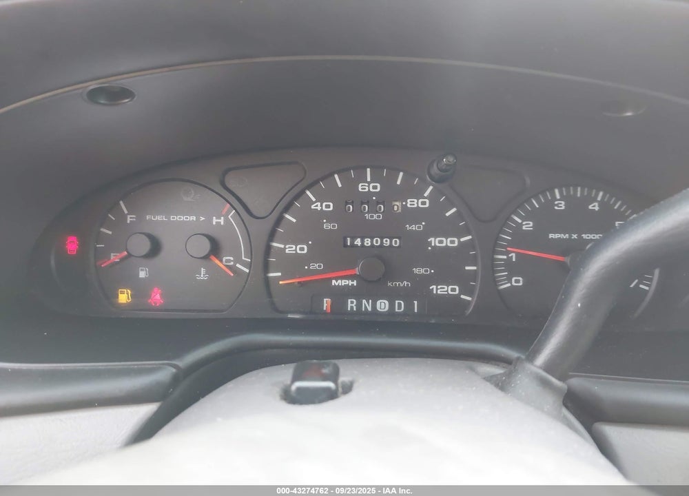 2001 FORD TAURUS SE VIN: 1FAFP53UX1A187296