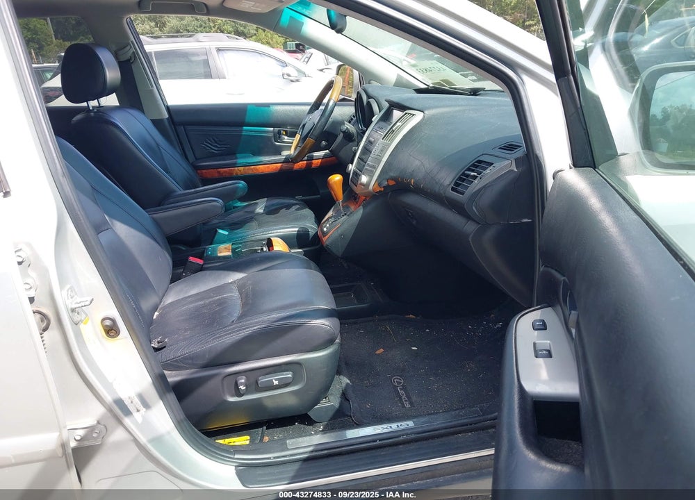 2004 LEXUS RX 330 VIN: 2T2HA31U84C035976