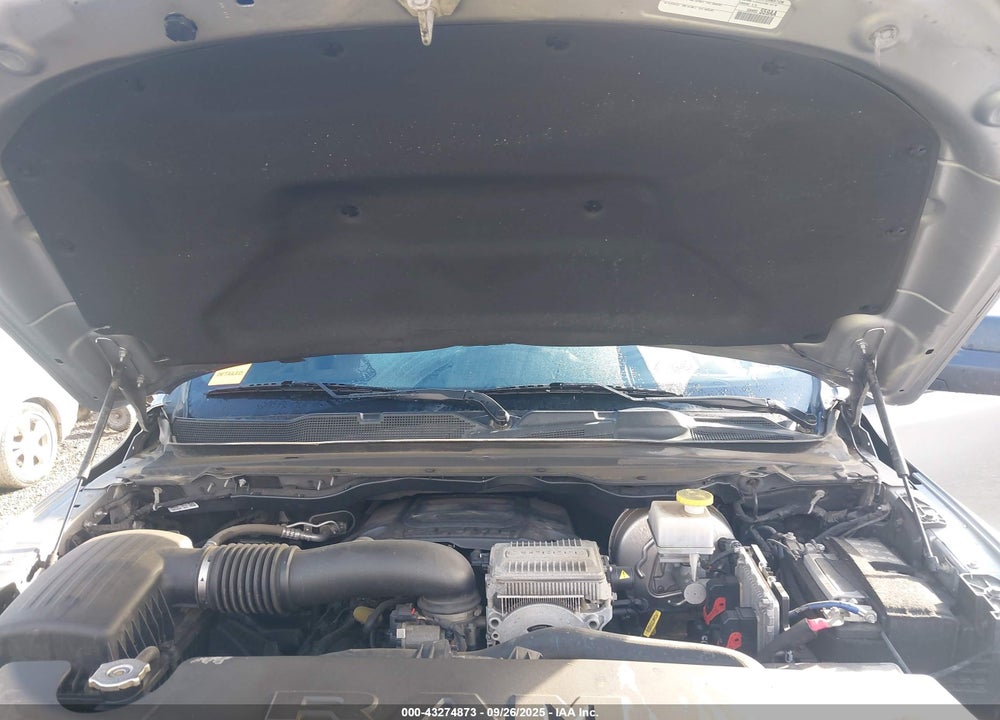 2021 RAM 1500 BIG HORN 4X4 5'7 BOX VIN: 1C6SRFFT2MN826450