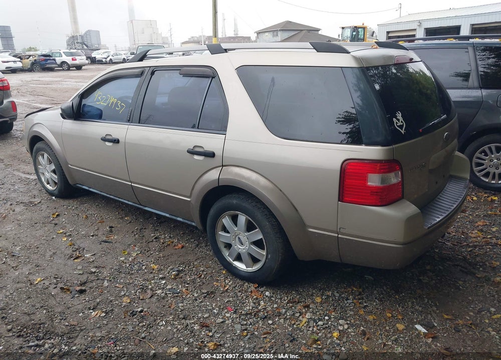 2005 FORD FREESTYLE SE VIN: 1FMDK04195GA55958