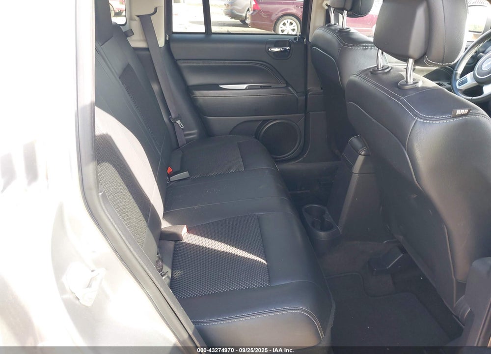 2017 JEEP COMPASS VIN: 1C4NJDEB7HD106700