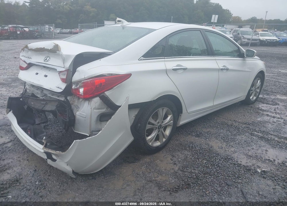 2011 HYUNDAI SONATA VIN: 5NPEC4AC8BH307516