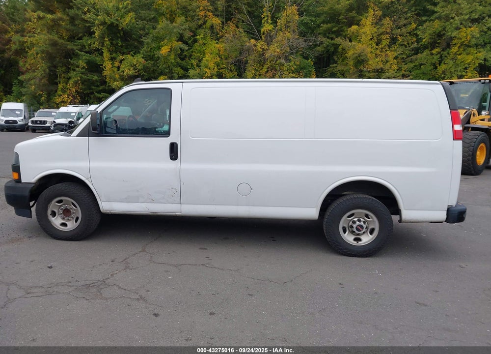 2020 GMC SAVANA CARGO RWD 2500 REGULAR WHEELBASE WORK VAN VIN: 1GTW7AFG3L1144754
