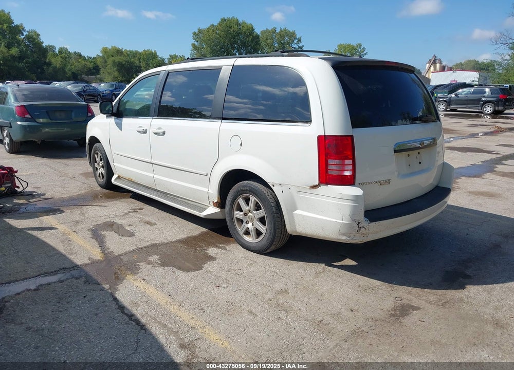 2008 CHRYSLER TOWN & COUNTRY TOURING VIN: 2A8HR54P68R765382