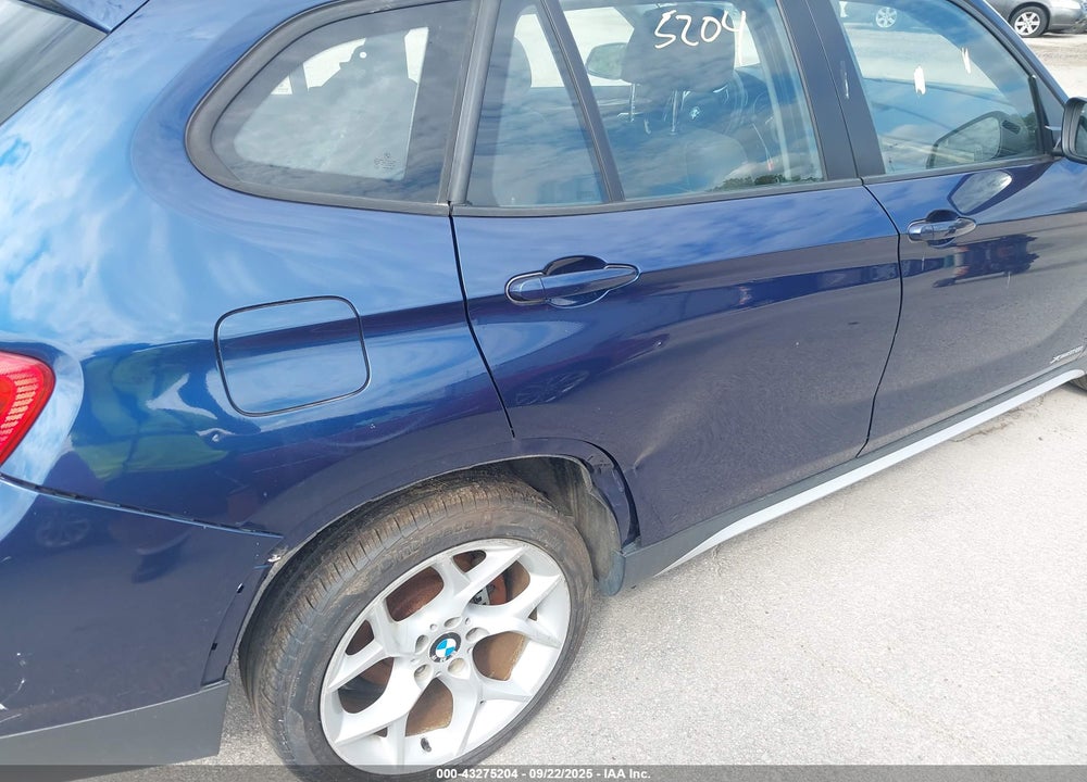 2013 BMW X1 VIN: WBAVL1C5XDVR88369