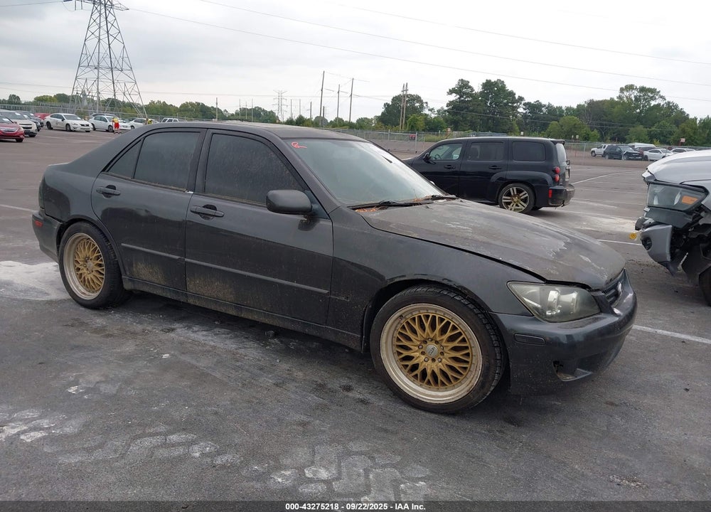 2002 LEXUS IS 300 VIN: JTHBD192X20061882