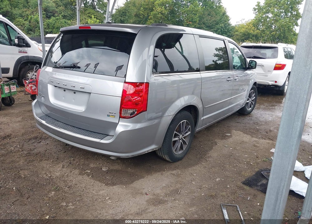 2017 DODGE GRAND CARAVAN SXT VIN: 2C4RDGCG0HR858356