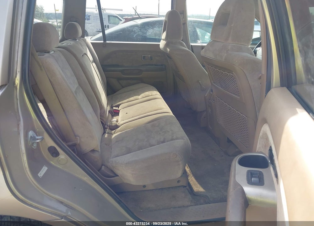 2003 HONDA PILOT EX VIN: 2HKYF18453H606562