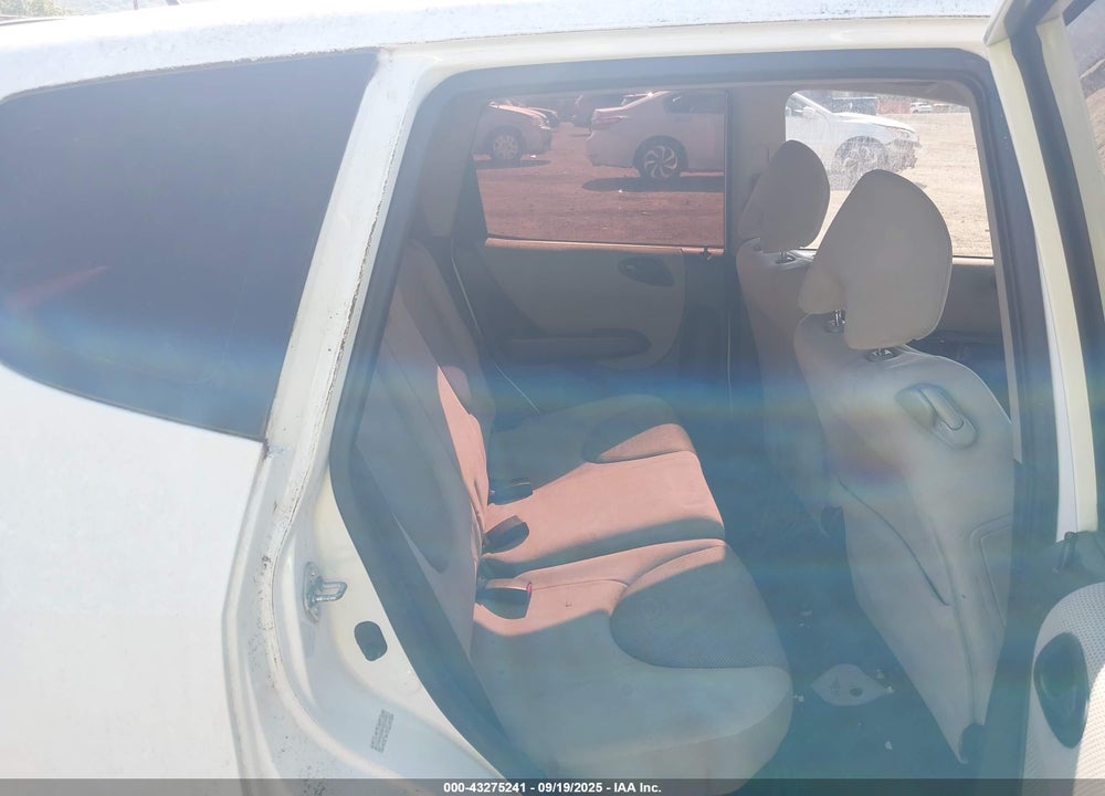 2007 HONDA FIT SPORT VIN: JHMGD38647S034243