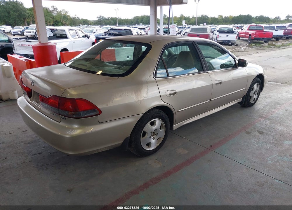 2001 HONDA ACCORD 3.0 EX VIN: 1HGCG16571A033690