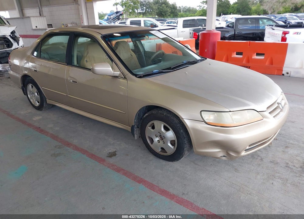 2001 HONDA ACCORD 3.0 EX VIN: 1HGCG16571A033690