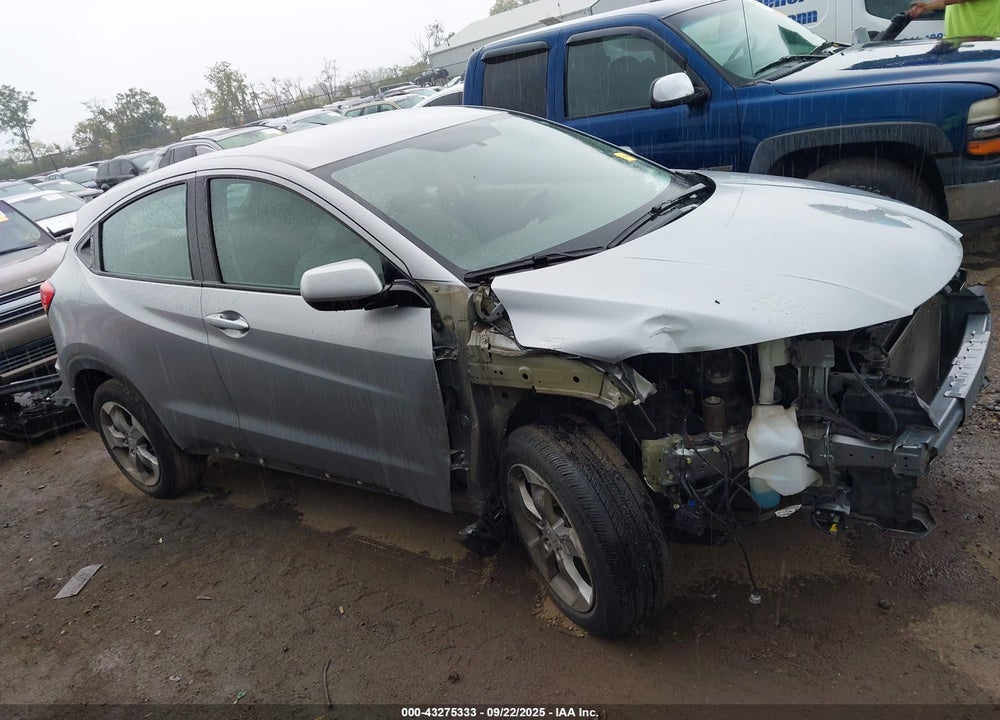 2018 HONDA HR-V LX VIN: 3CZRU6H3XJG704615