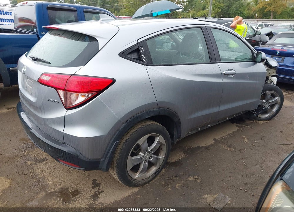 2018 HONDA HR-V LX VIN: 3CZRU6H3XJG704615