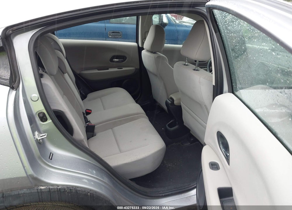 2018 HONDA HR-V LX VIN: 3CZRU6H3XJG704615