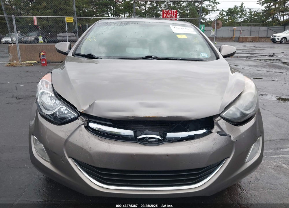 2012 HYUNDAI ELANTRA VIN: 5NPDH4AE1CH092867