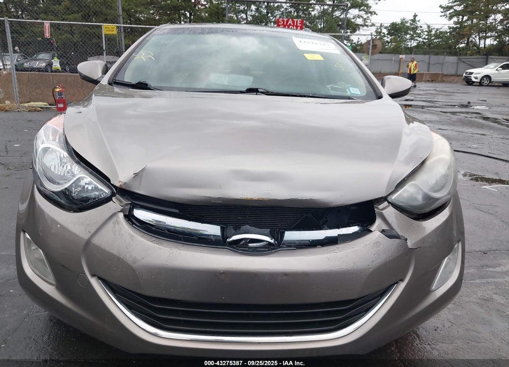 2012 HYUNDAI ELANTRA VIN: 5NPDH4AE1CH092867