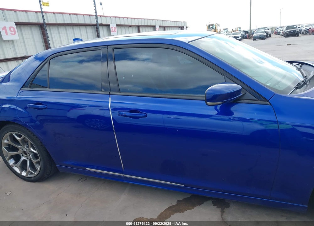 2018 CHRYSLER 300 VIN: 2C3CCABG7JH243858