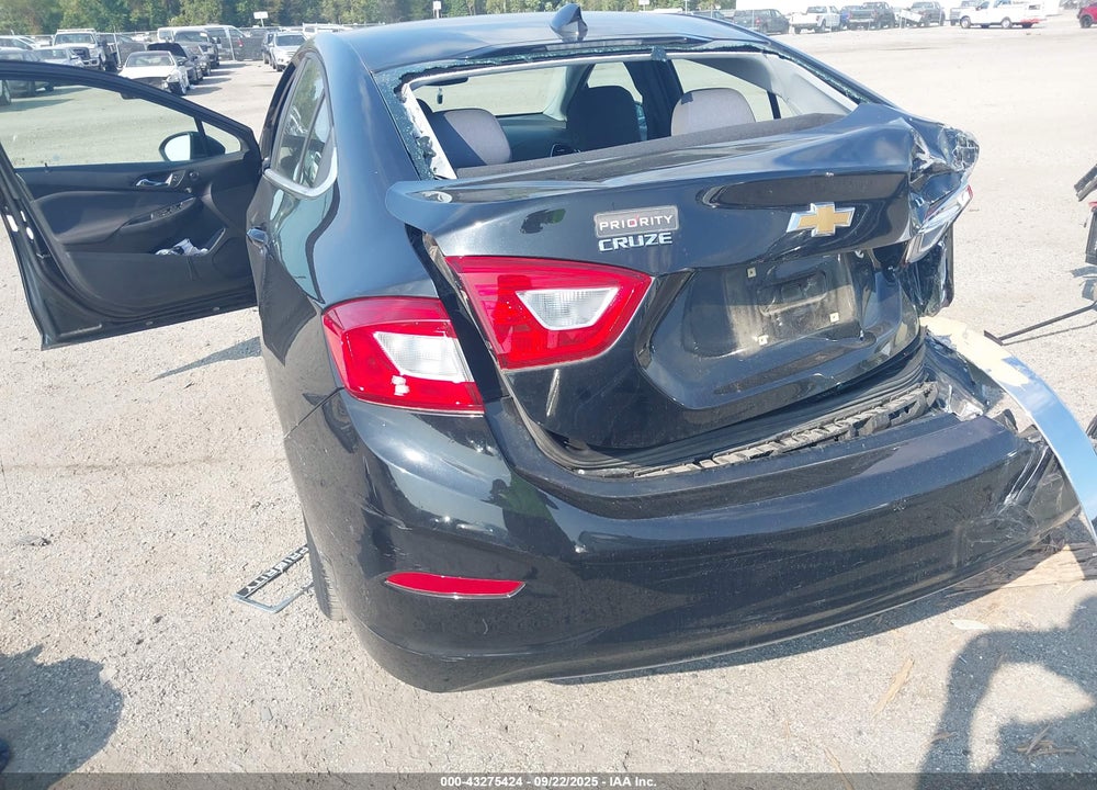 2019 CHEVROLET CRUZE VIN: 1G1BE5SM9K7124181