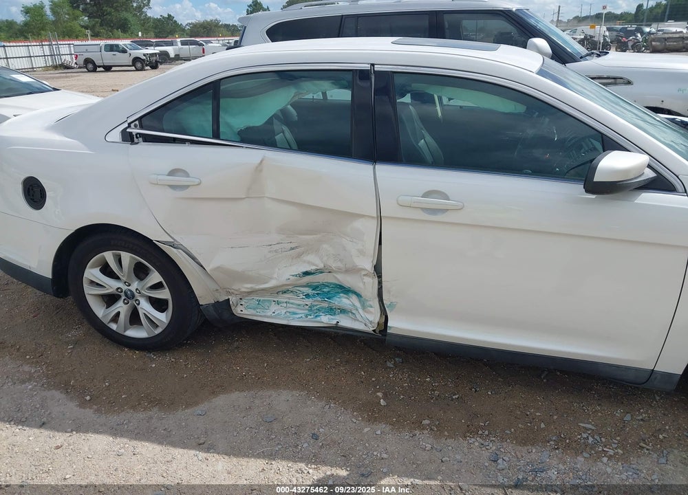 2011 FORD TAURUS VIN: 1FAHP2EW4BG190702
