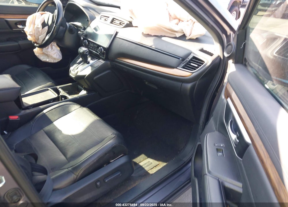 2018 HONDA CR-V VIN: 5J6RW1H8XJA005492