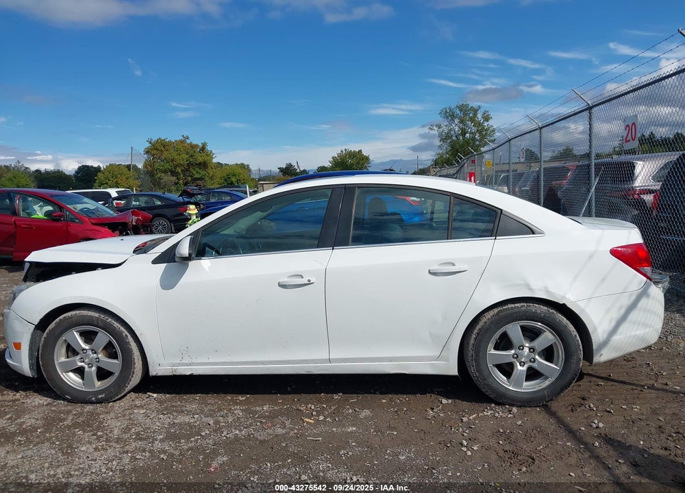 2014 CHEVROLET CRUZE 1LT AUTO VIN: 1G1PC5SB7E7203928